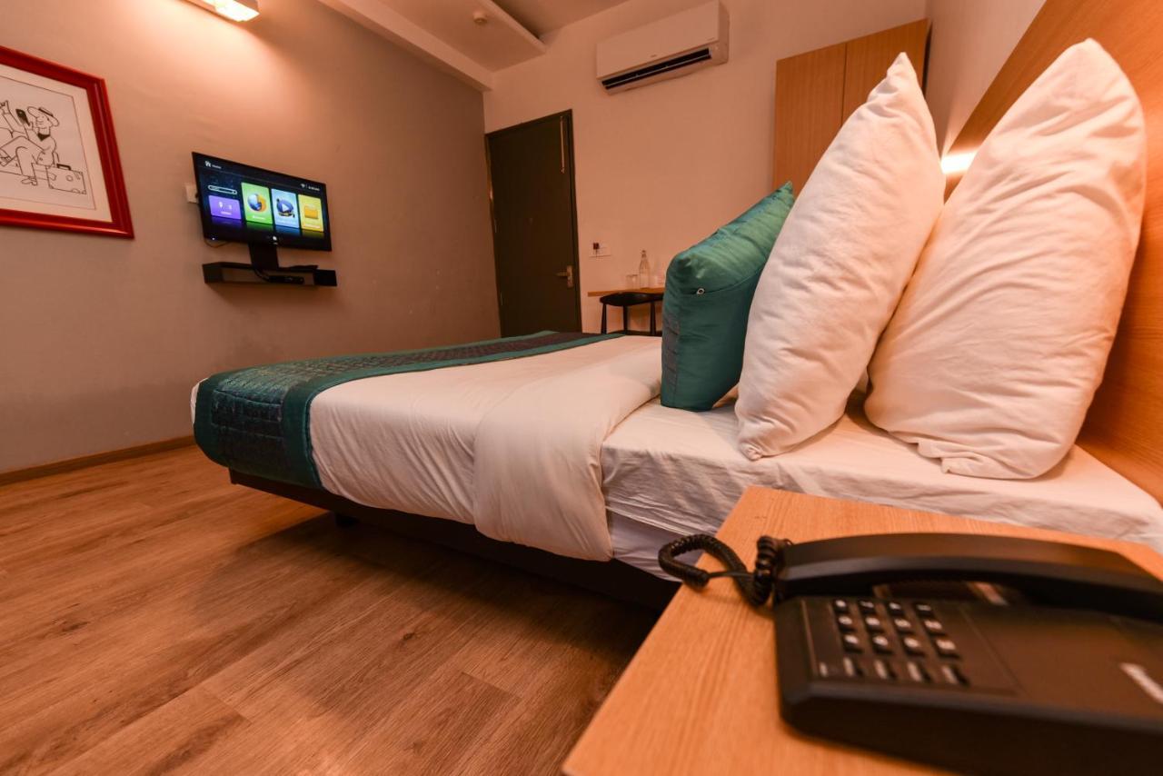Hotel Admire Inn "Near Atal Chowk, Sector 15, Vasundhara" Ghaziabad Exterior photo