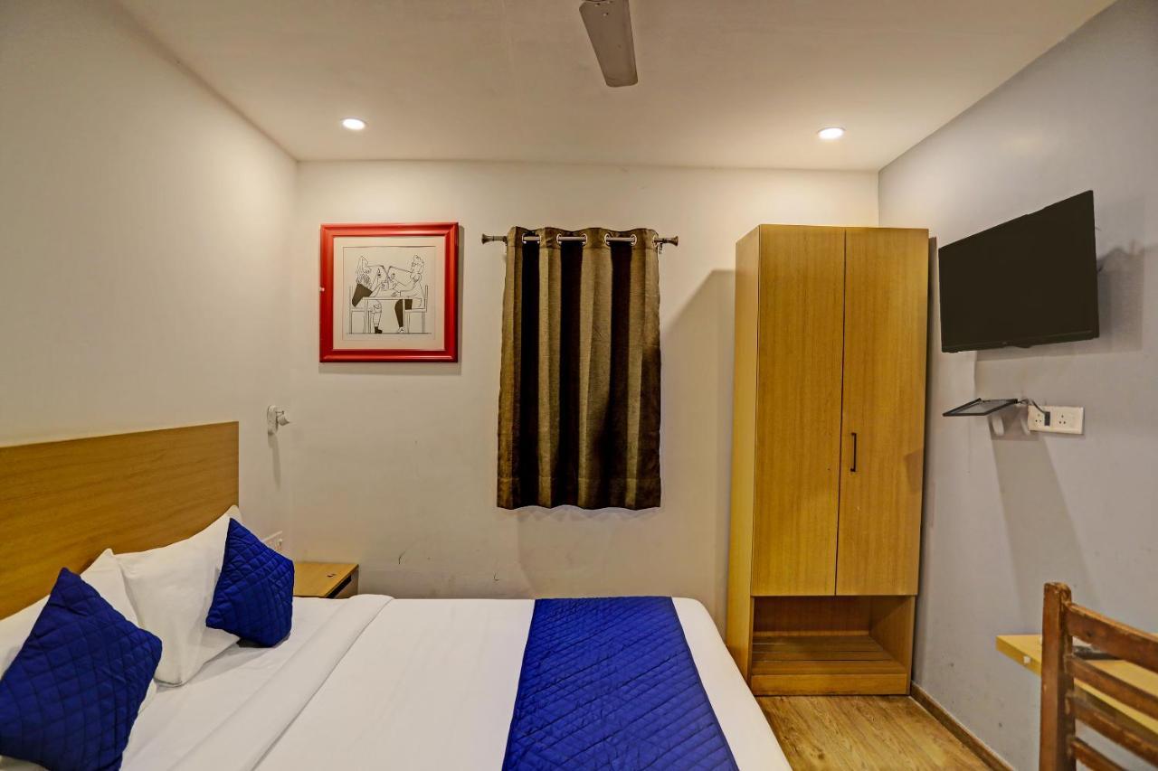 Hotel Admire Inn "Near Atal Chowk, Sector 15, Vasundhara" Ghaziabad Exterior photo