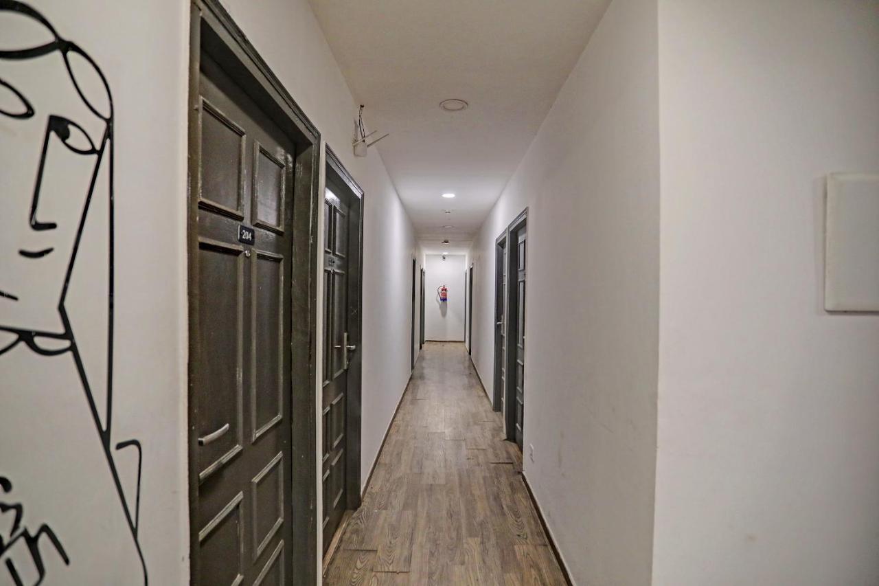 Hotel Admire Inn "Near Atal Chowk, Sector 15, Vasundhara" Ghaziabad Exterior photo
